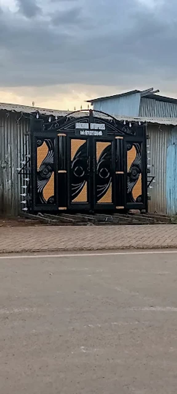 Black & Copper Compound Gate, Installed