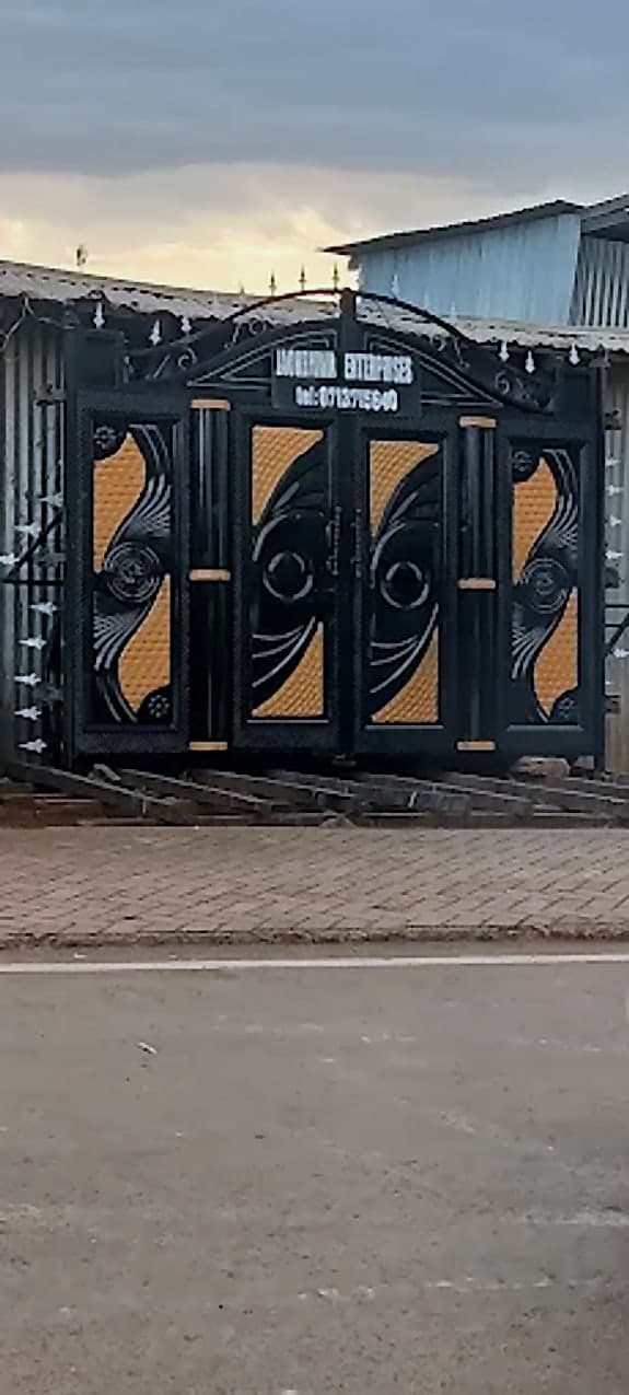 Black & Copper Panel Compound Gate