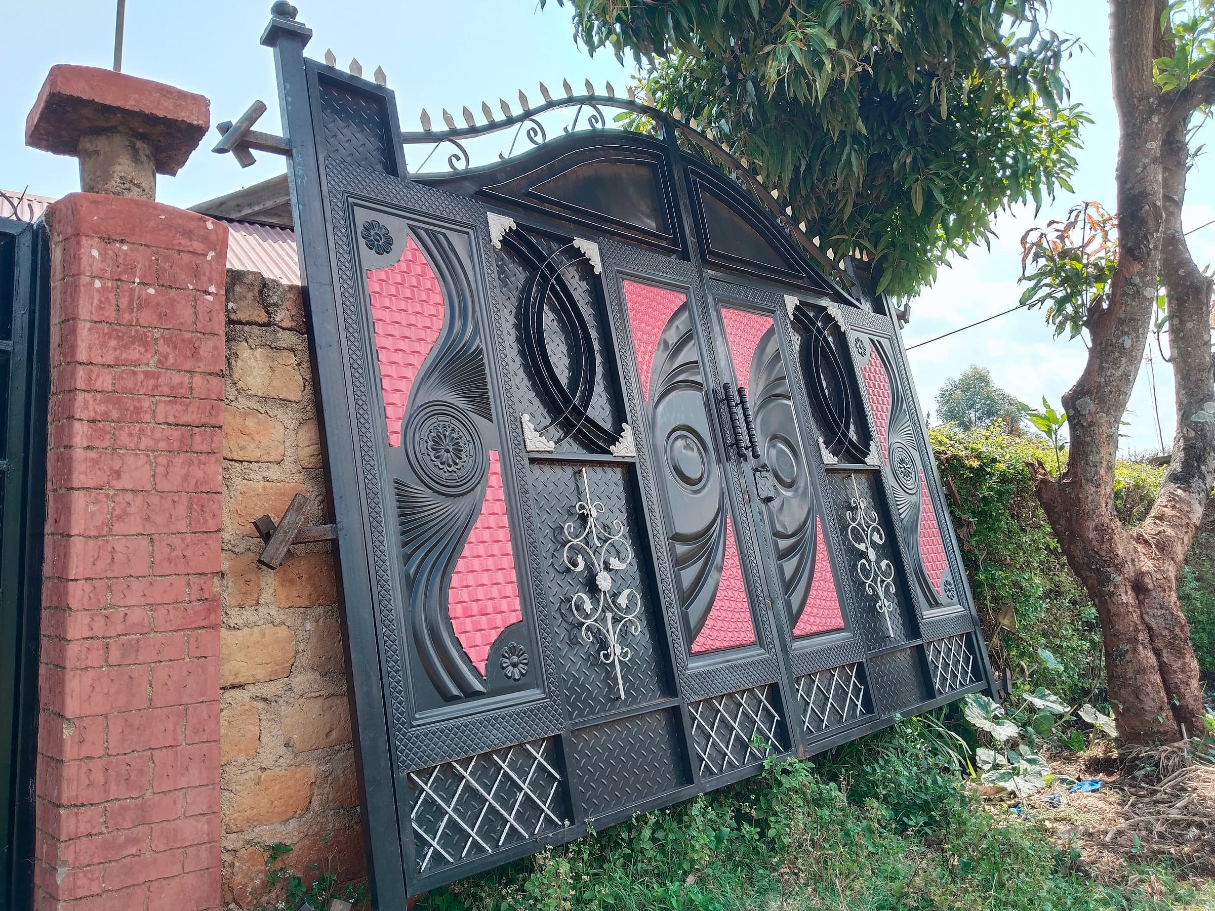 Black & Rose Gate on Brick Pillars