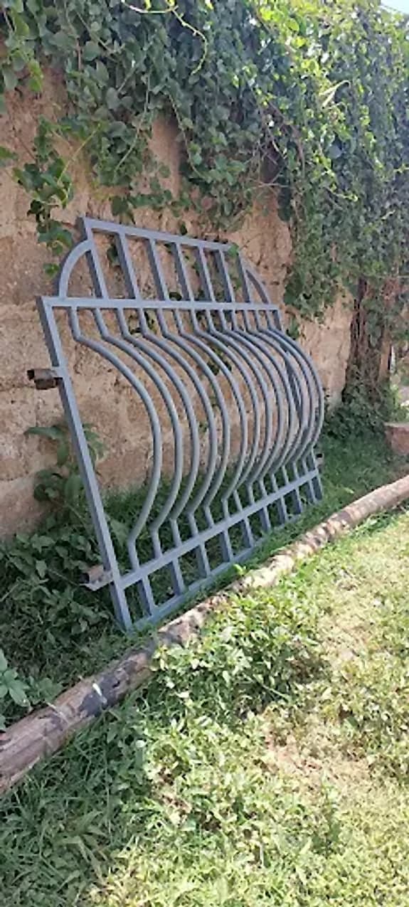 Curved Balustrade Section