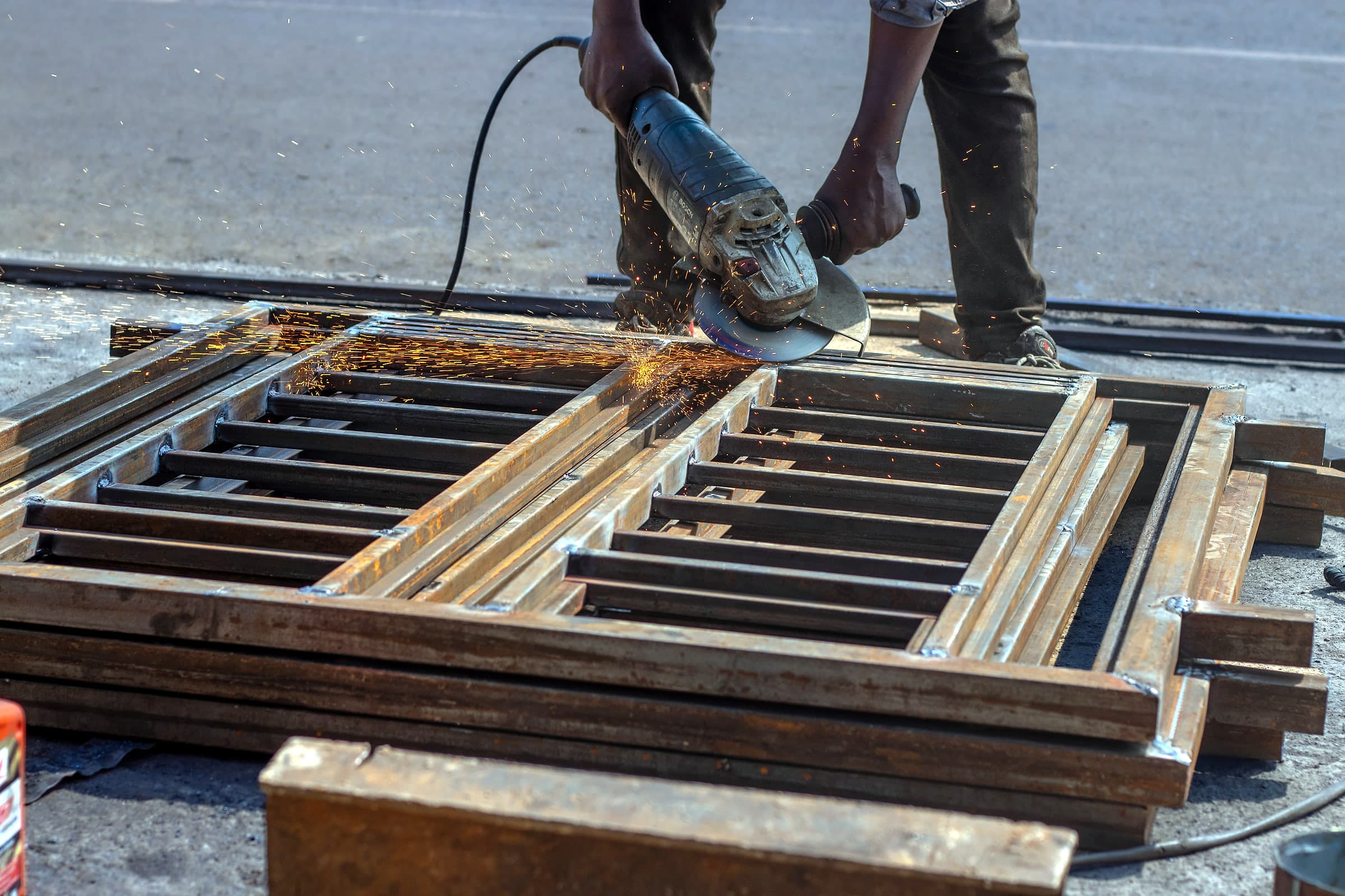 Grinding Back a Gate Frame