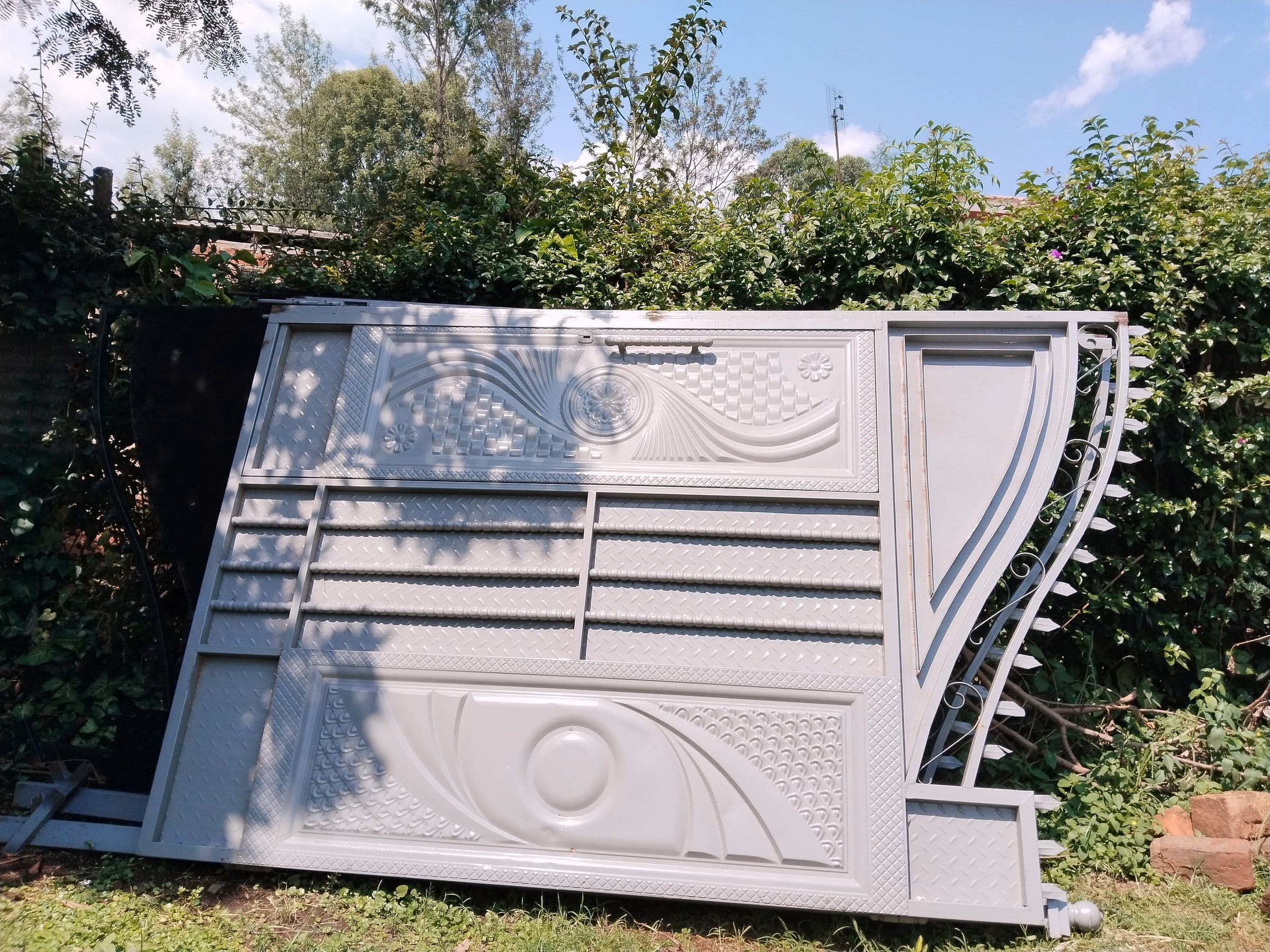 Sliding Gates